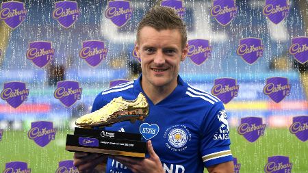 Ella Vardy 's father won the Premier League in 2016.